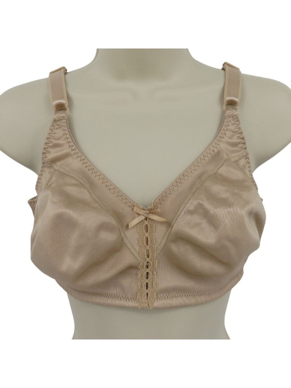 Bali 40C 3820 Double Support Wireless Bra Beige Nude Unlined Lace Bow Accent